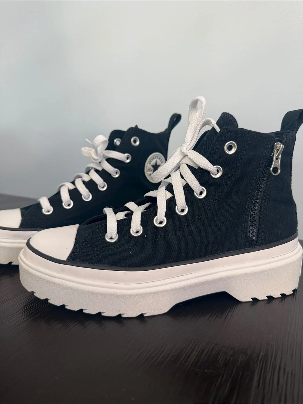 LIKE NEW Converse Black & White Platform High Top Sneakers
